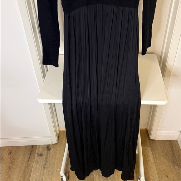 Anthropologie Black Thea Long-Sleeve Twofer Maxi Dress - Picture 4 of 12